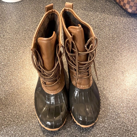 SPORTO RAIN BOOTS | size 8 - Picture 1 of 4